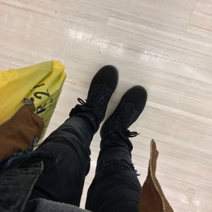 Meet your Posher, Felix